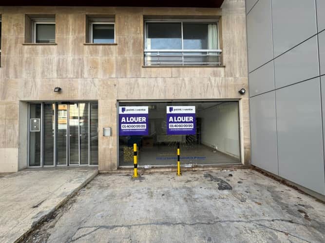 Local commercial · 270 m² · Location — photo 1