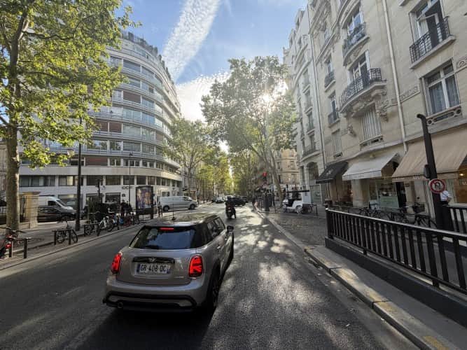 Local commercial · 48 m² · Cession de bail — photo 1