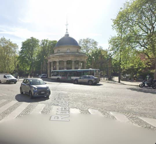 Local commercial · 130 m² · Fonds de commerce — photo 1