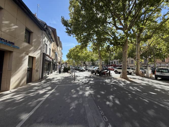 Local commercial · 48 m² · Fonds de commerce — photo 1