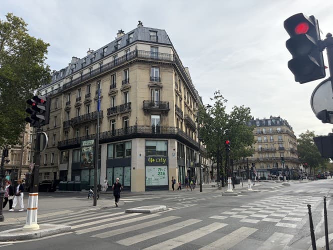 Local commercial · 85 m² · Fonds de commerce — photo 1