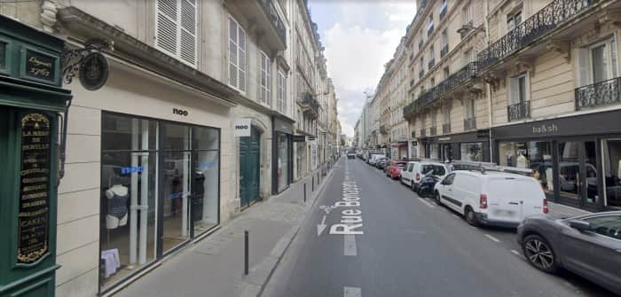 Local commercial · 57 m² · Location — photo 1