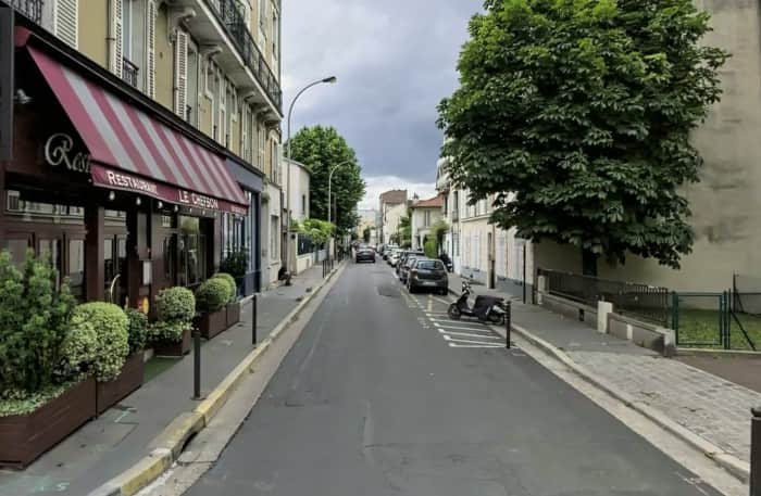 Local commercial · 72 m² · Location — photo 1