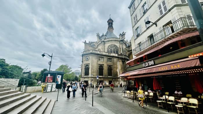 Local commercial · 180 m² · Cession de bail — photo 1