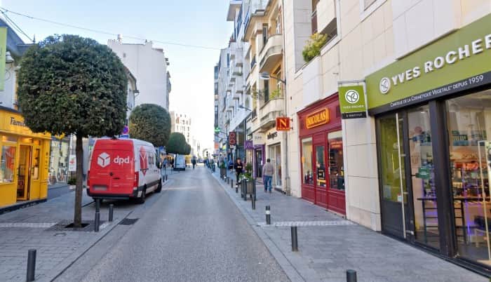 Local commercial · 55 m² · Location — photo 1