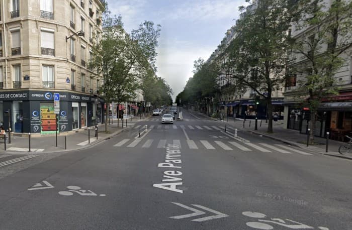 Local commercial · 125 m² · Location — photo 1