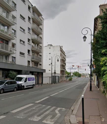 Local commercial · 150 m² · Location — photo 1