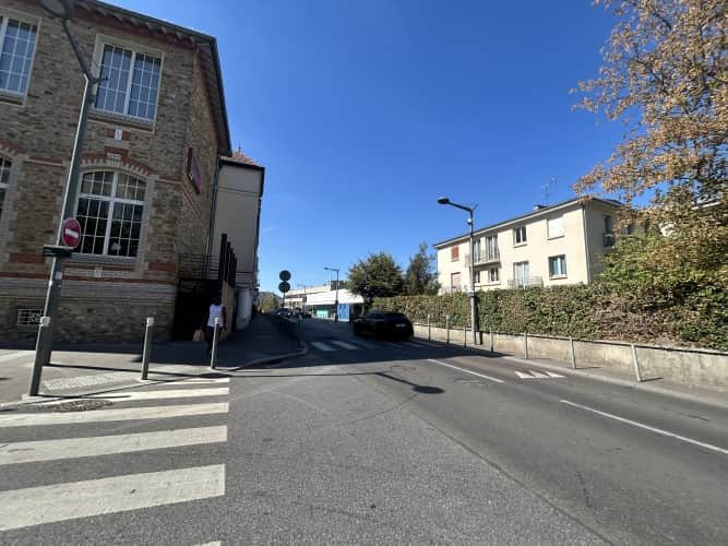 Local commercial · 161 m² · Fonds de commerce — photo 1