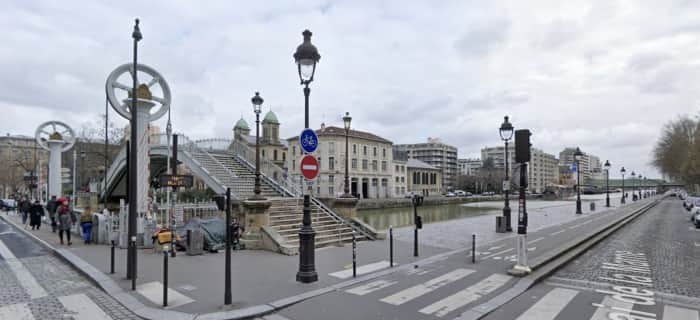 Local commercial · 300 m² · Cession de bail — photo 1