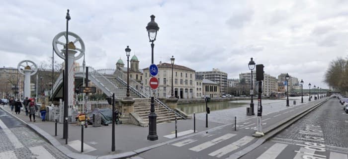 Local commercial · 300 m² · Cession de bail — photo 1