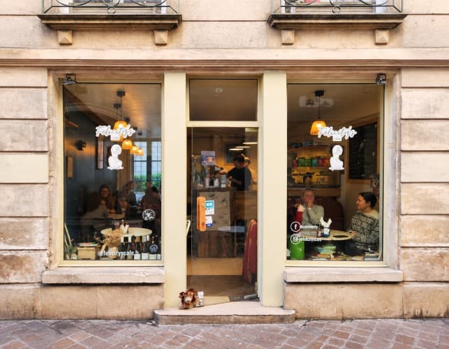 Local commercial · 25 m² · Fonds de commerce — photo 1