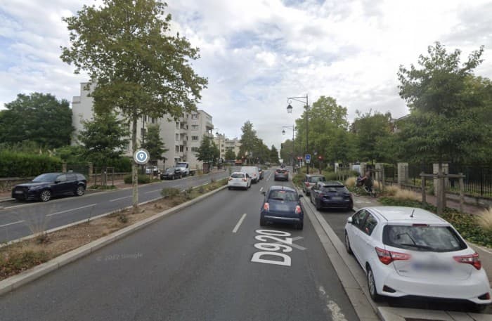 Local commercial · 137 m² · Fonds de commerce — photo 1