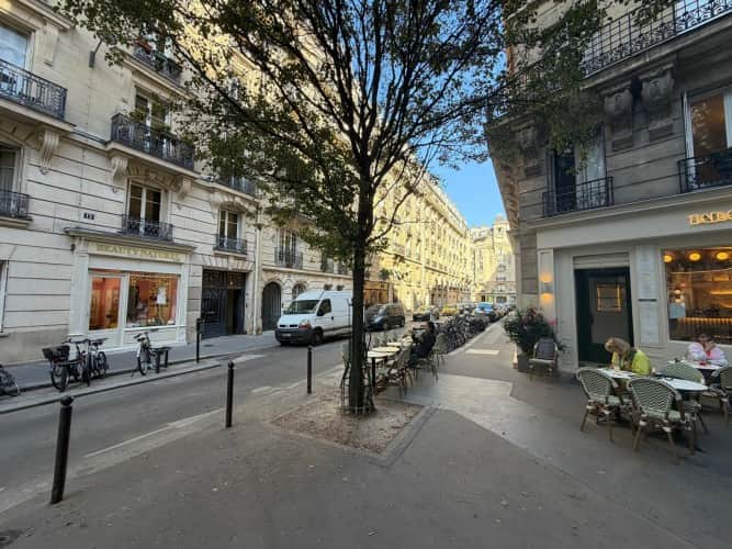 Local commercial · 45 m² · Cession de bail — photo 1