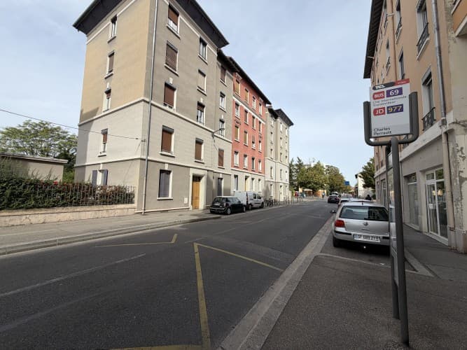 Local commercial · 52 m² · Cession de bail — photo 1