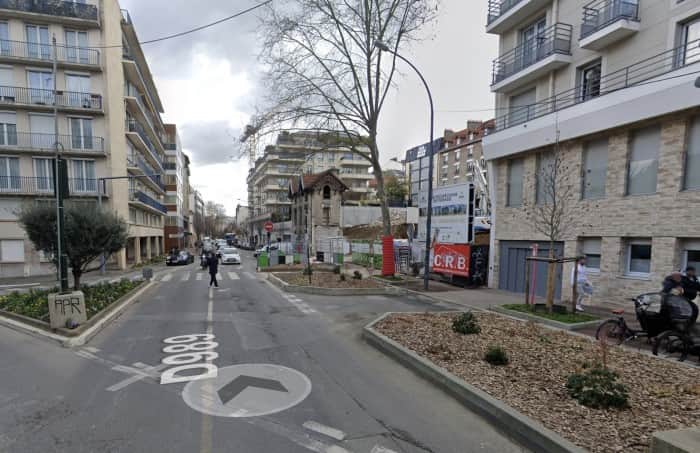 Local commercial · 250 m² · Location — photo 1