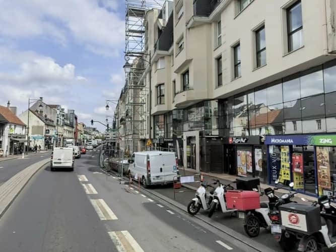 Local commercial · 100 m² · Cession de bail — photo 1