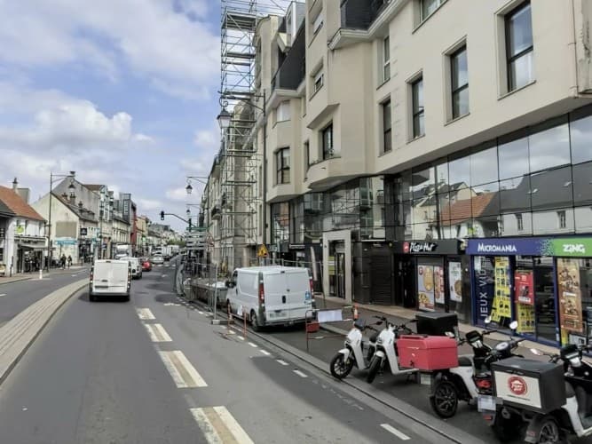 Local commercial · 100 m² · Cession de bail — photo 1