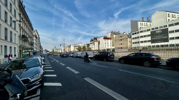 Local commercial · 62 m² · Location — photo 1