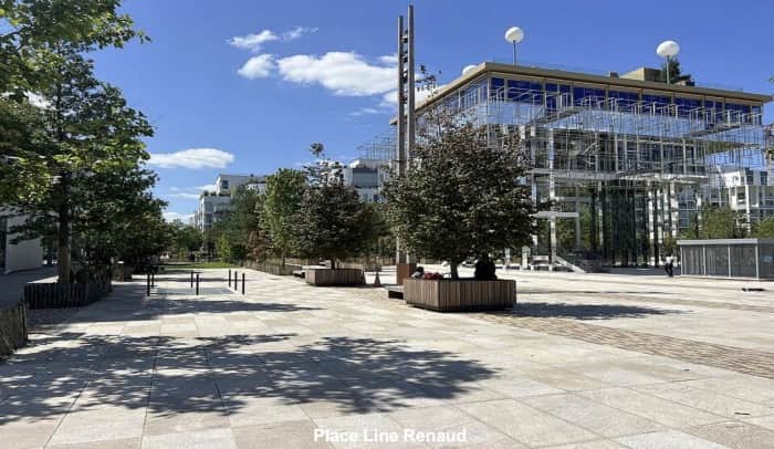 Local commercial · 284 m² · Location — photo 1