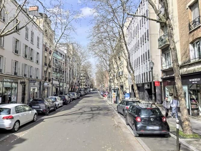Local commercial · 110 m² · Cession de bail — photo 1