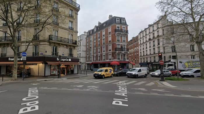 Local commercial · 62 m² · Location — photo 1