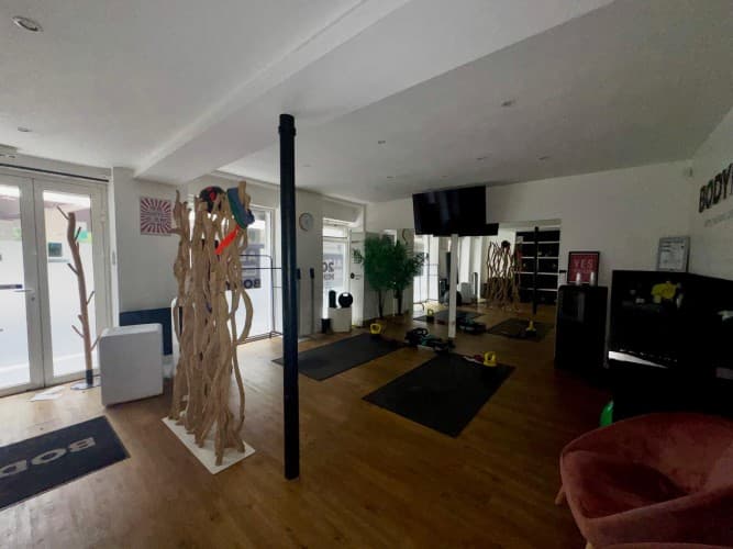 Local commercial · 39 m² · Location — photo 1