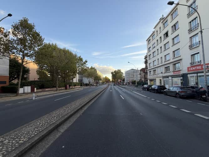 Local commercial · 126 m² · Fonds de commerce — photo 1