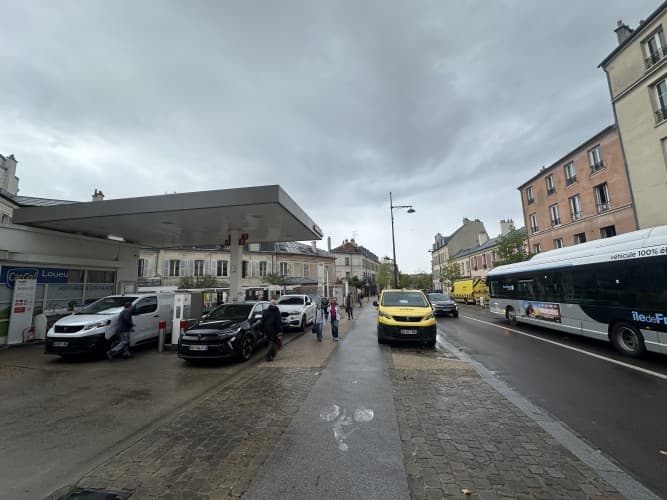 Local commercial · 25 m² · Cession de bail — photo 1