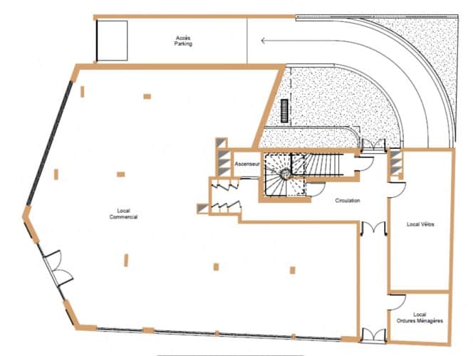 Local commercial · 320 m² · Location — photo 1
