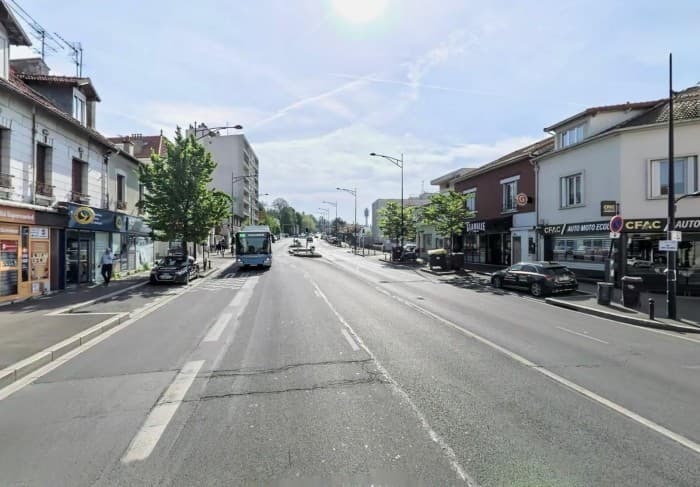Local commercial · 40 m² · Location — photo 1