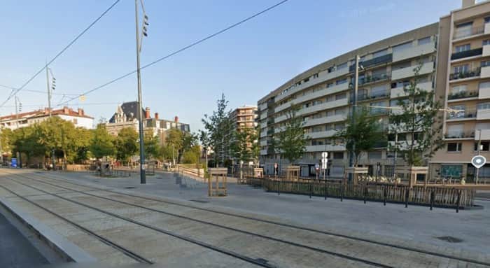 Restauration rapide · 70 m² · Fonds de commerce — photo 1