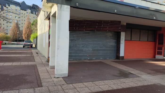 Local commercial · 68 m² · Location — photo 1