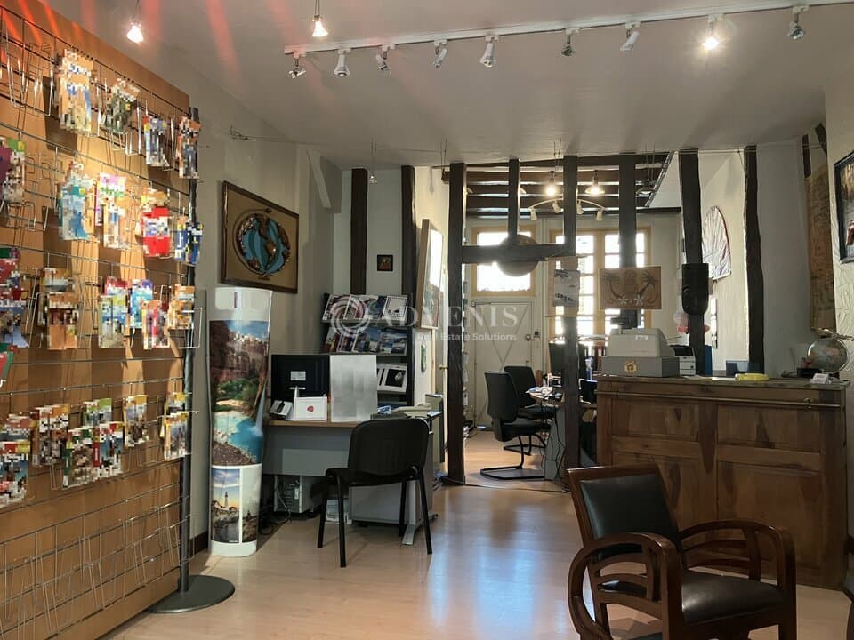 Local commercial · 47 m² · Achat des murs — photo 1