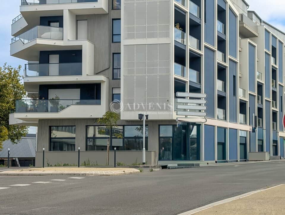 Local commercial · 200 m² · Location — photo 1