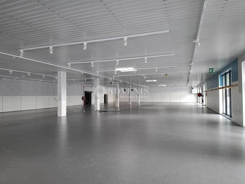 Local commercial · 850 m² · Achat des murs — photo 1