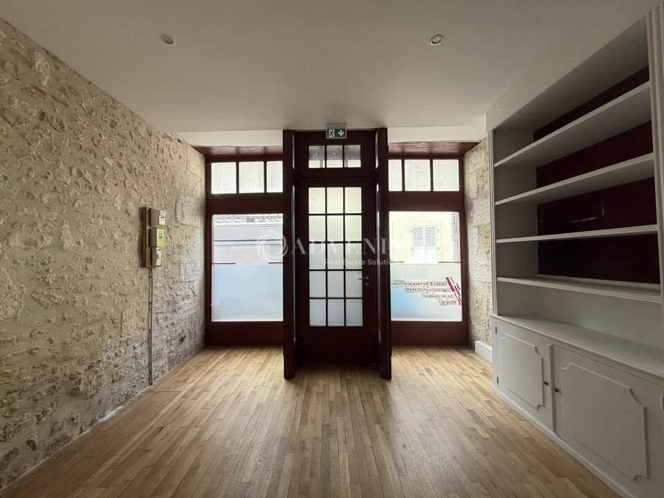 Local commercial · 40 m² · Location — photo 1