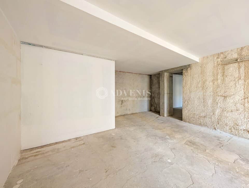 Local commercial · 75 m² · Achat des murs — photo 1