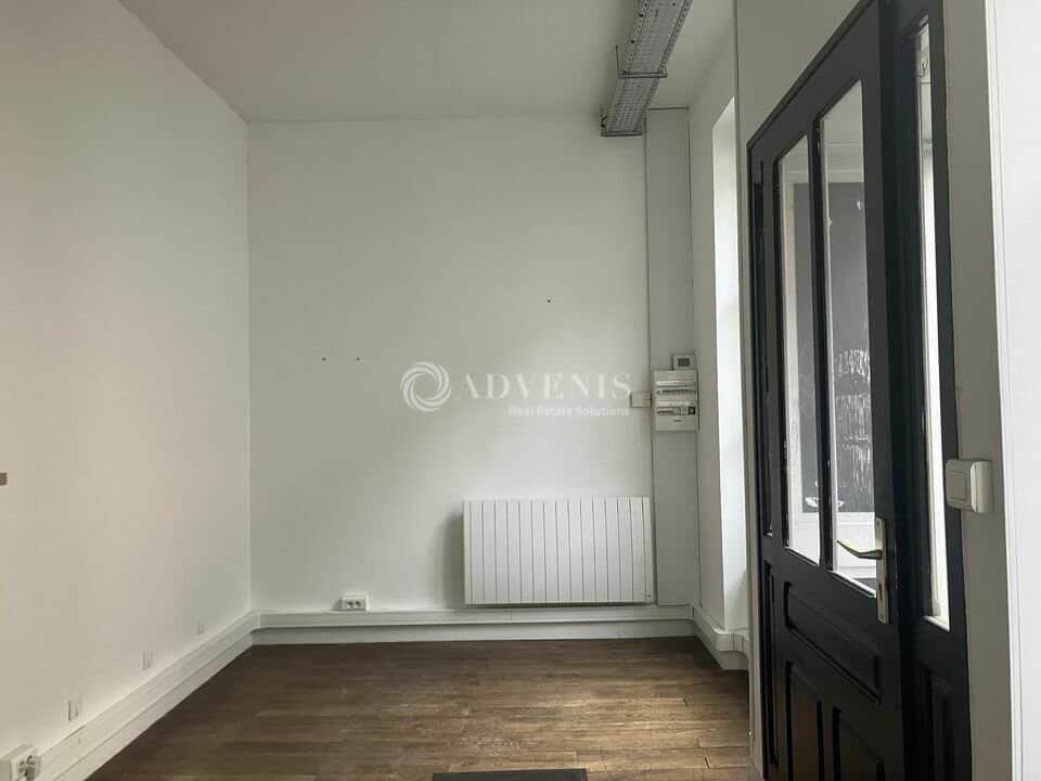 Local commercial · 55 m² · Location — photo 1