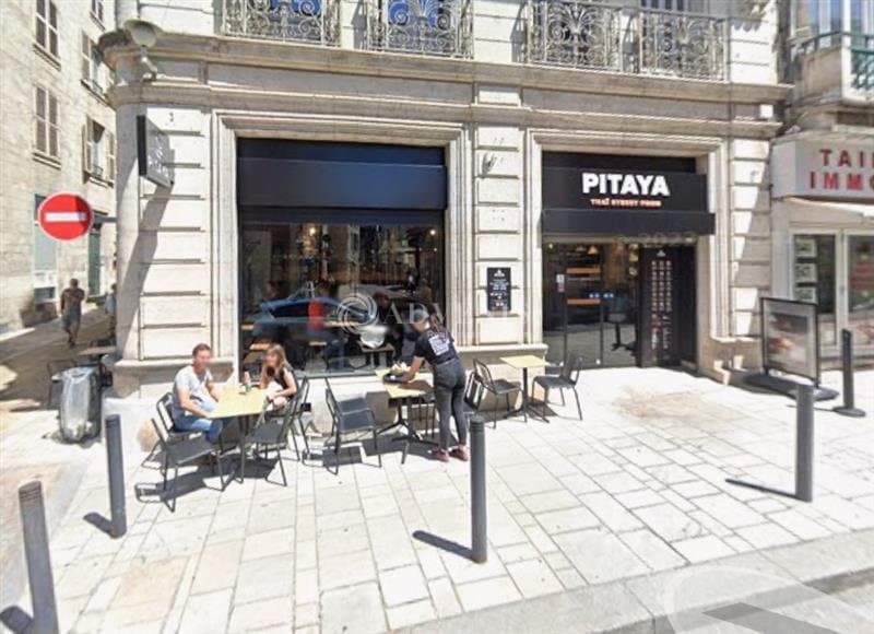 Local commercial · 270 m² · Location — photo 1